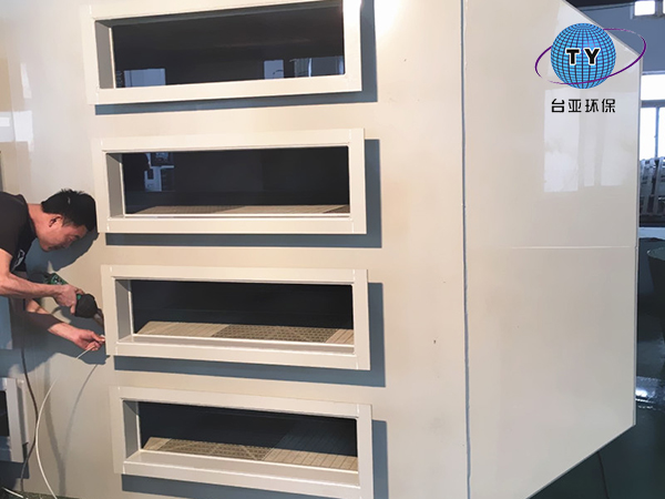 活性炭废气吸附装置